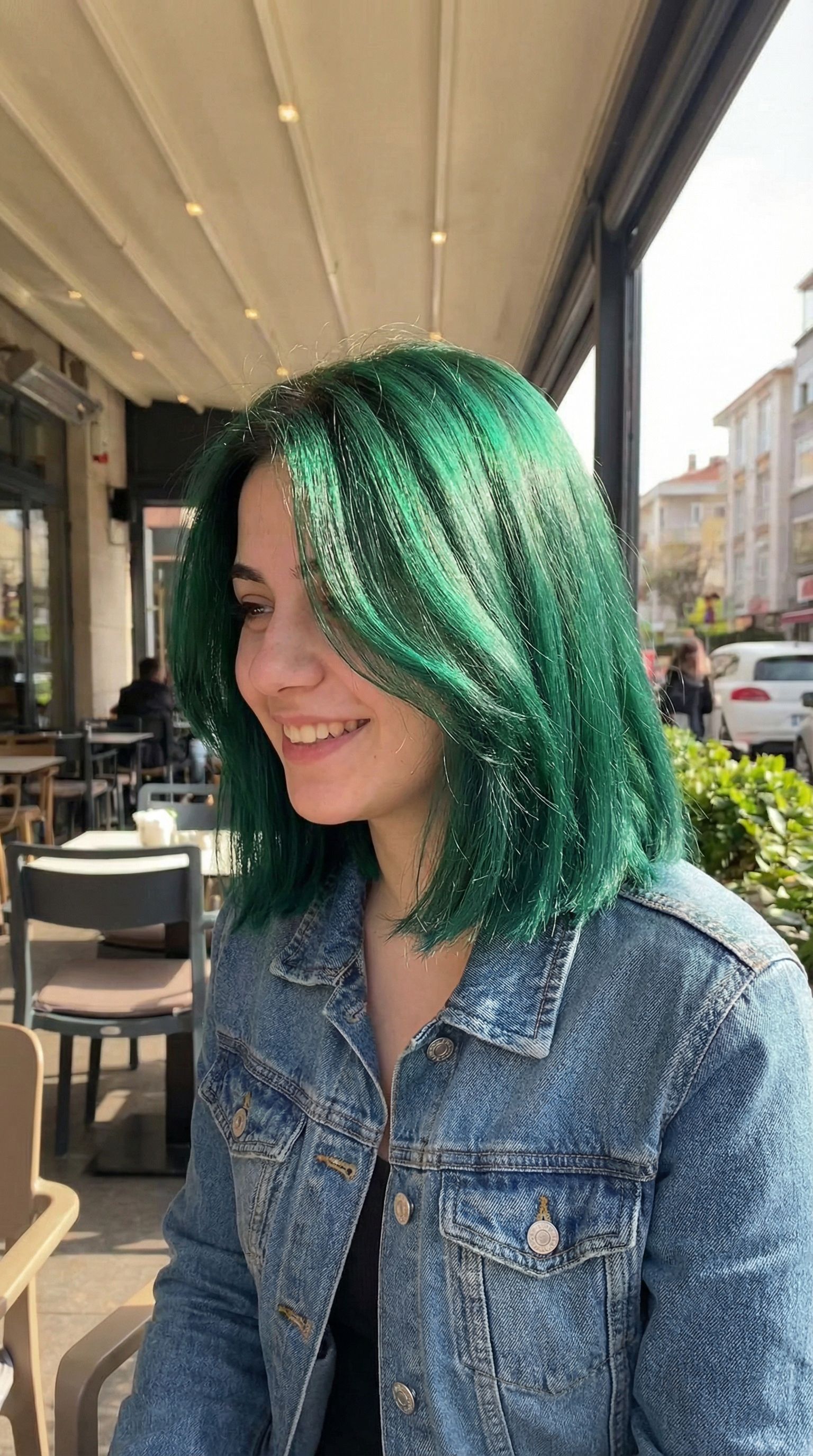Change hair color to green